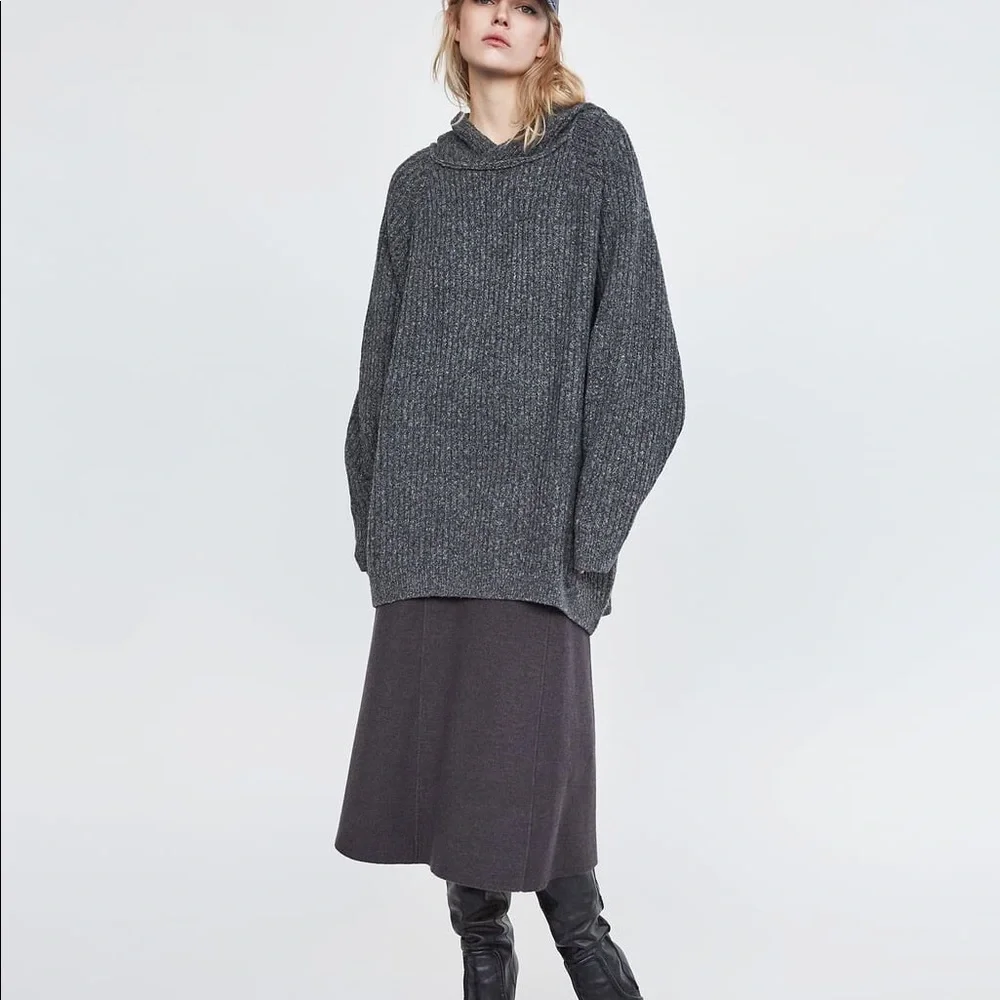 Gray Knit A-Line Zara Skirt - Picture 5 of 5